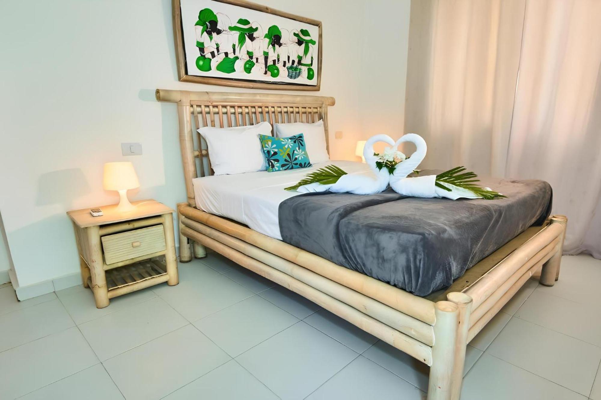 Los Corales Beach Village Punta Cana - The Original Экстерьер фото